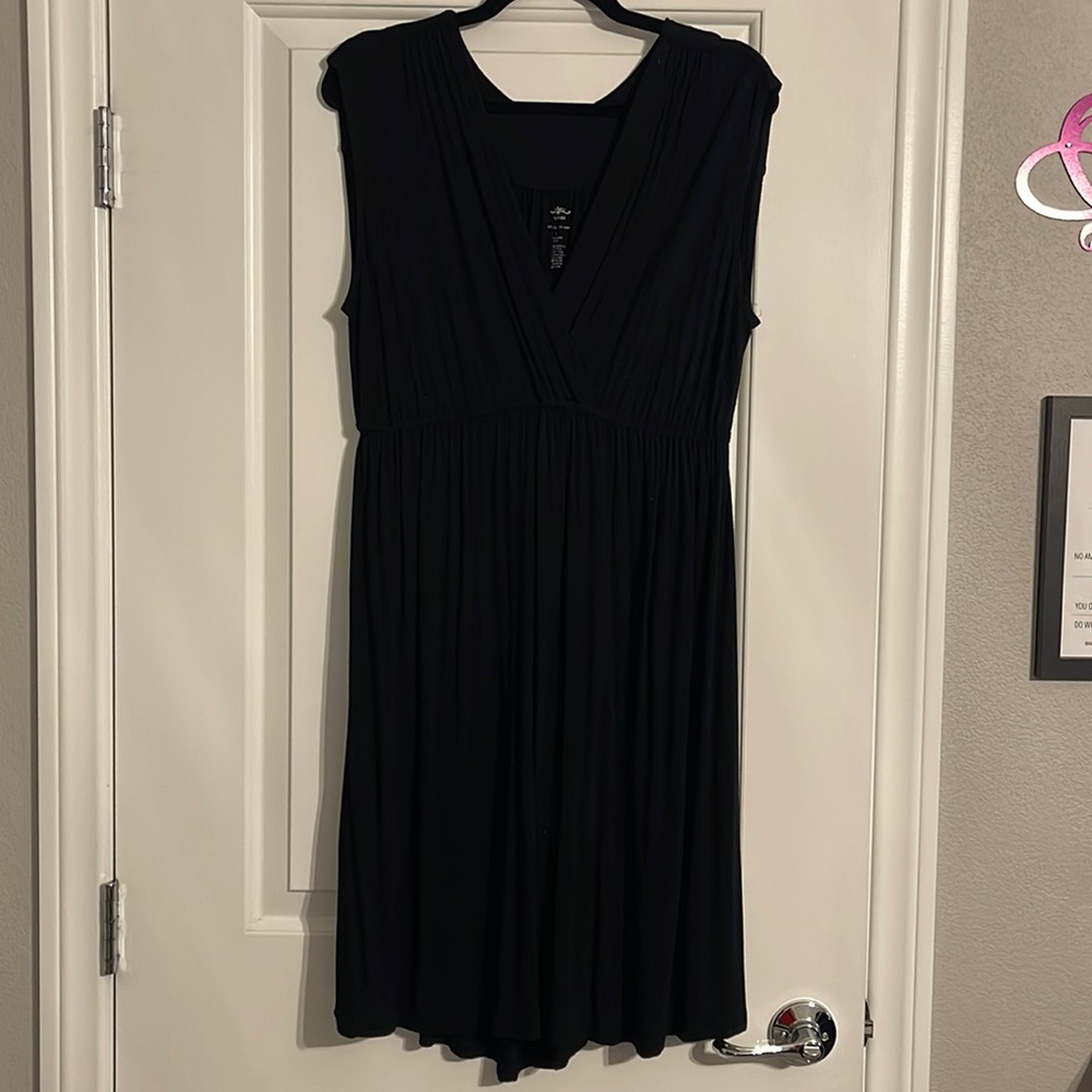 Spense Black Sleeveless dress